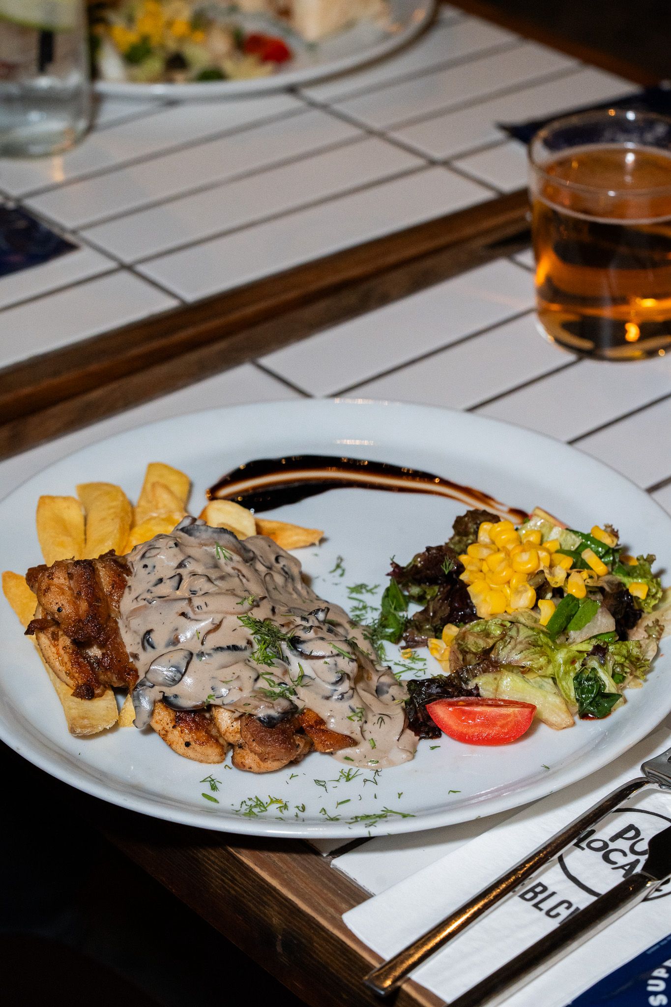 TAVUK KÜLBASTI MANTAR SOSLU